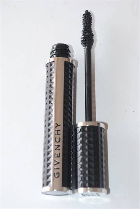 mascara givenchy noir couture volume|Givenchy Noir Couture Volumizing Mascara .